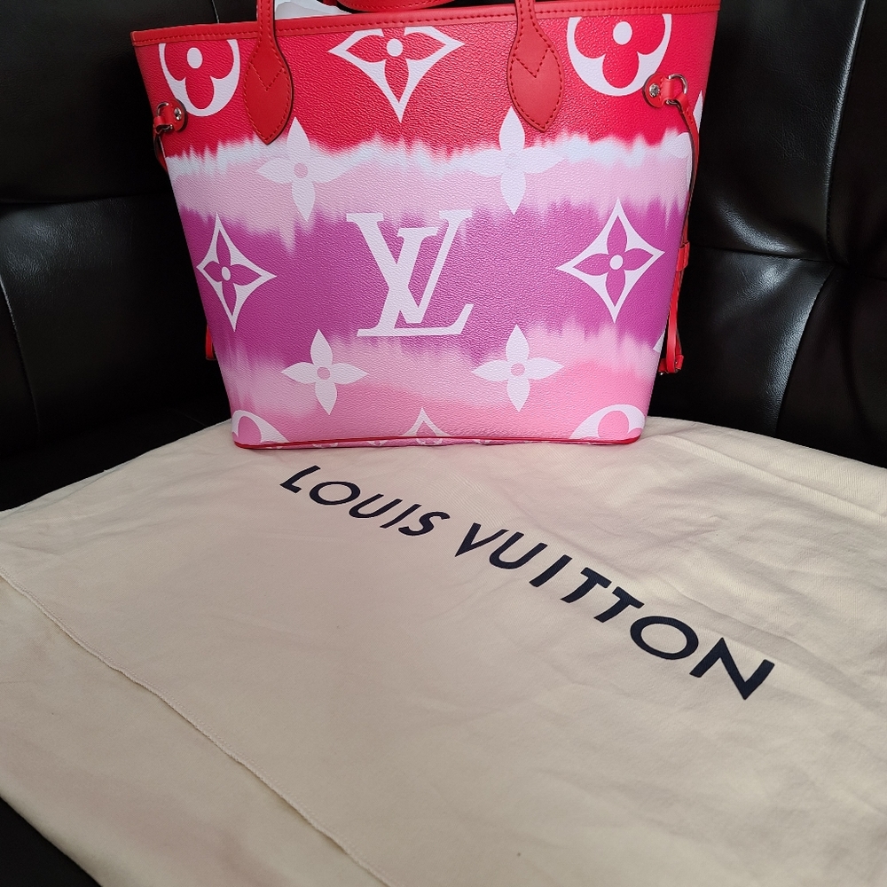🚫SOLD 🚫Louis Vuitton Escale ROUGE NEVERFULL MM - Picture 3 of 8